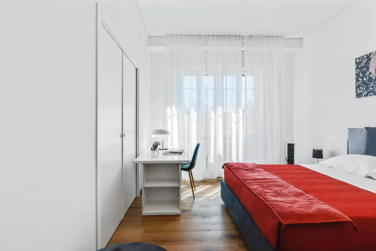 Residenza Dei Poeti - Roomy And Modern Flat Palermo Italia