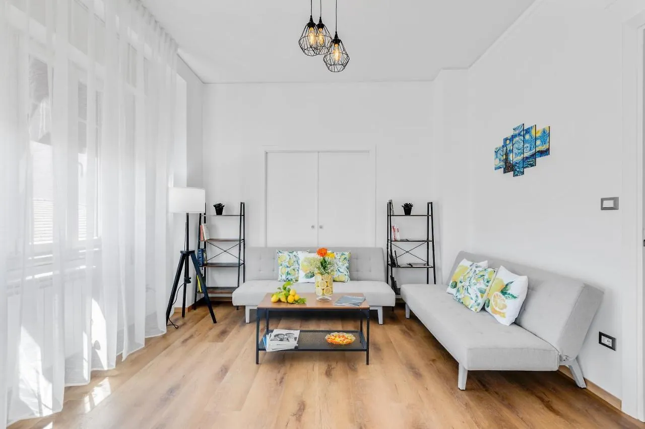Residenza Dei Poeti - Roomy And Modern Flat Palermo 0*,  Italy