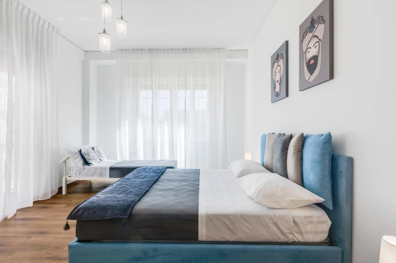 Residenza Dei Poeti - Roomy And Modern Flat Palermo